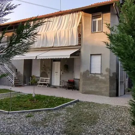 Il Sole Villino Centro Storico, Giardino, Free Parking, Free Wi-fi Apartment